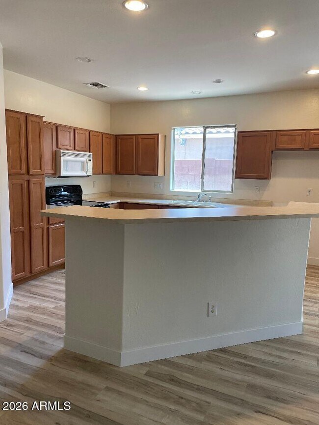 Building Photo - 4140 S Bandit Ct