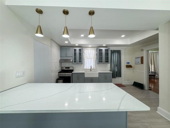 Building Photo - 41 W Buffalo St