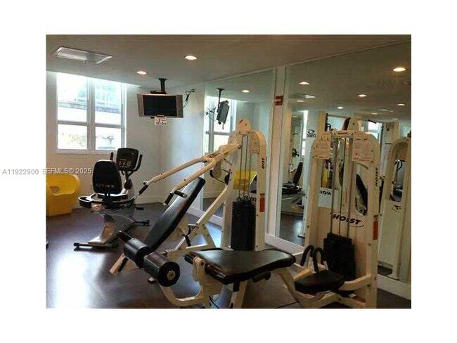 Building Photo - 234 NE 3rd St