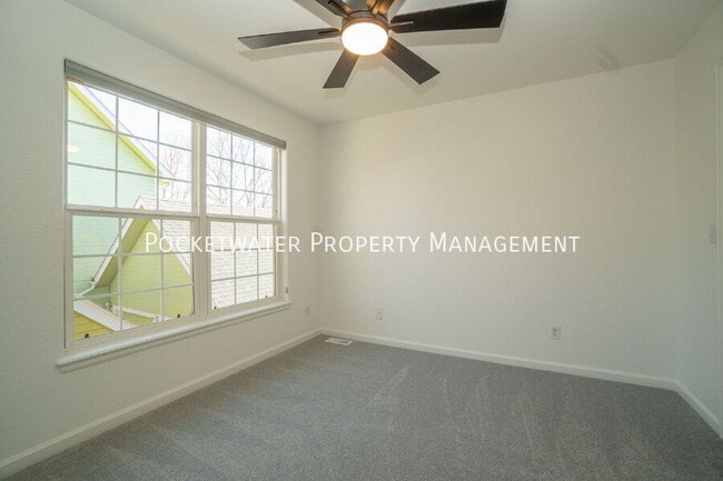 Building Photo - 1237 St John St