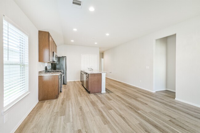 Building Photo - 2135 Twisted Cedar Ct