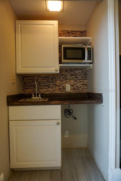 Building Photo - 417 Cypress Dr