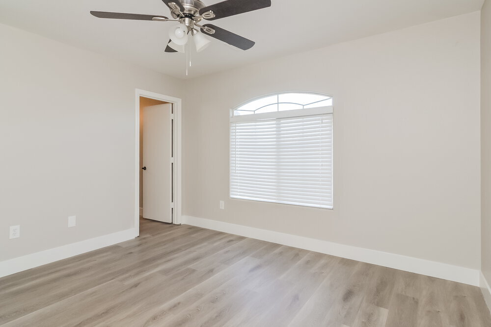Building Photo - 7243 Twin Maples Ct