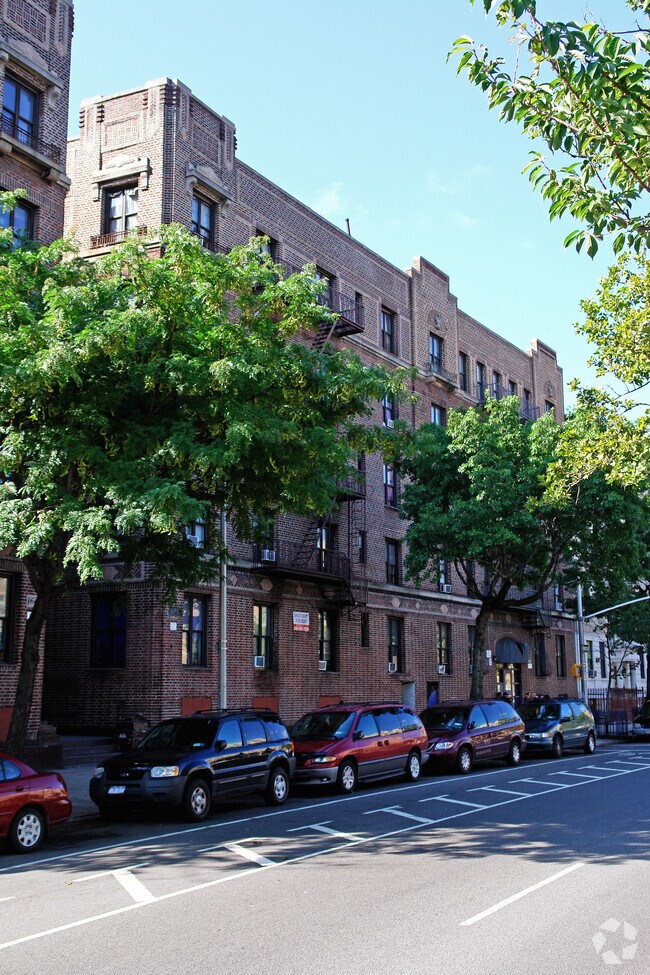 Building Photo - 1636 Dr Martin L King Jr Blvd