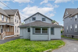 Building Photo - 675 S Clinton Ave