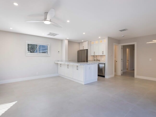 Building Photo - 7 Crossings Cir