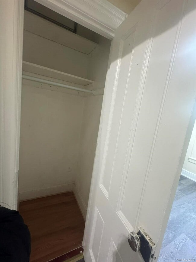 Building Photo - 88 Nichols Ave