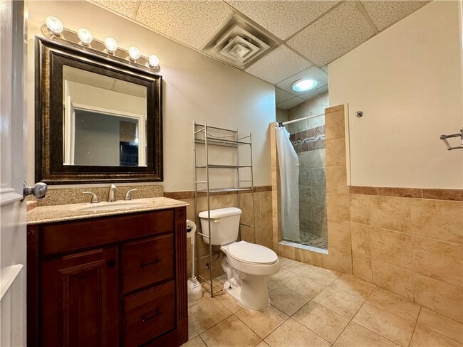 Building Photo - 241 Norris Dr