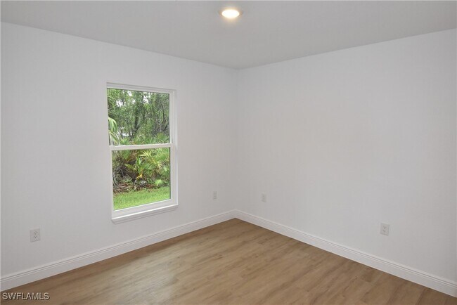 Building Photo - 5289 Caputo Ave