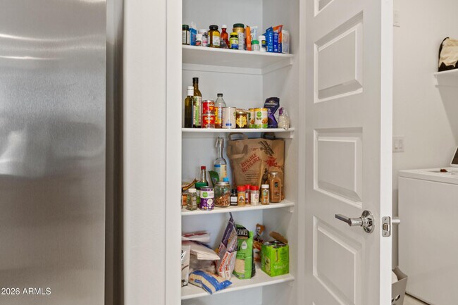 Building Photo - 3065 E Riding Boot Wy