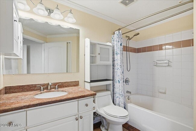 Building Photo - 1701 E Colter St