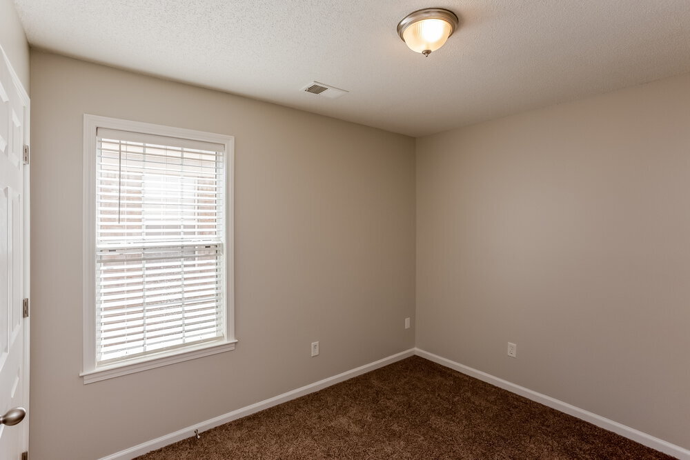 Building Photo - 1110 Greenwich Dr