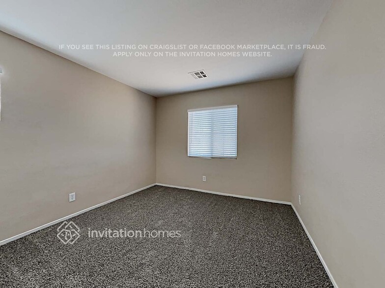 Building Photo - 6948 Water Pipit St