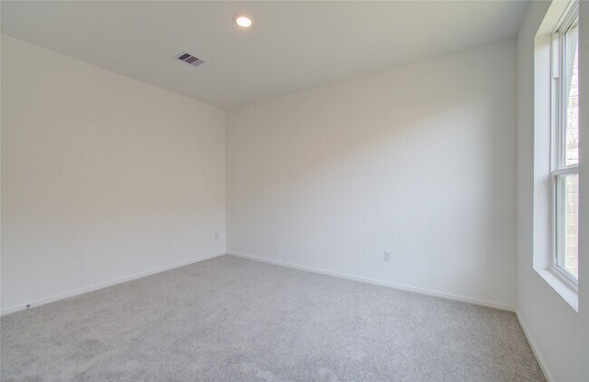 Building Photo - 26514 Foxtail Fern Dr