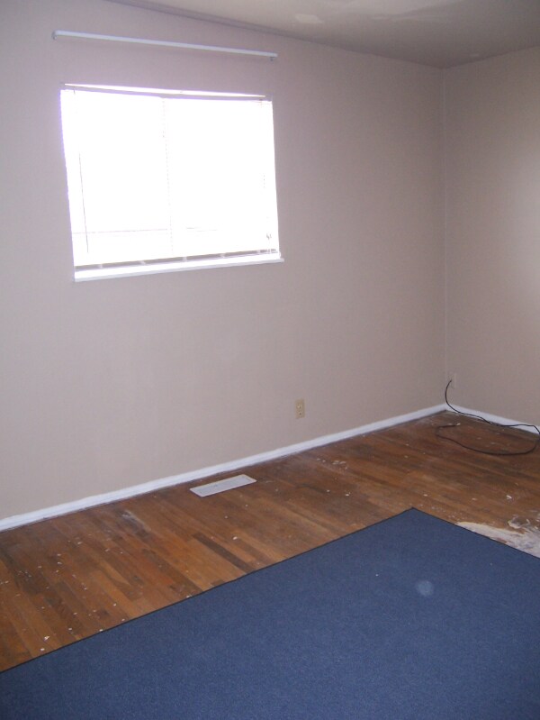 Building Photo - 2897 S 3050 W