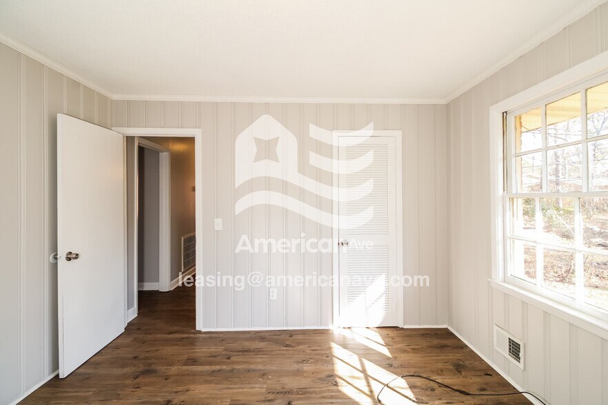 Building Photo - 718 Baffin Bay Rd