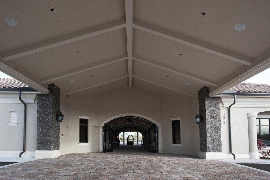 Building Photo - 18028 Gawthrop Dr
