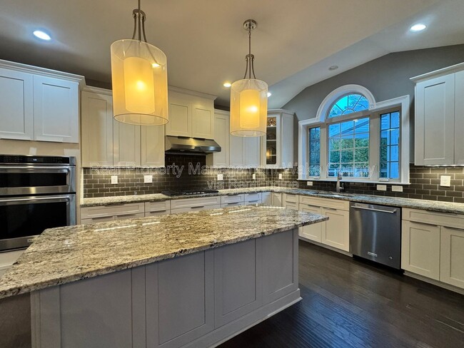 Building Photo - 1021 Keith Rd