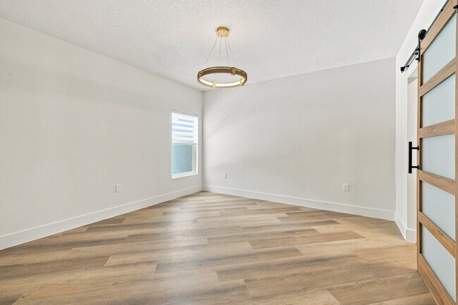 Building Photo - 1691 Santos St SE