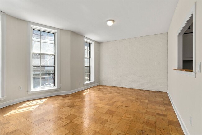 Building Photo - 21 Bowdoin St