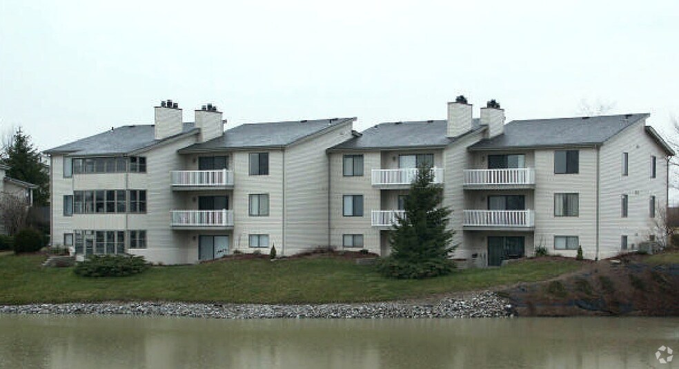 Kettering Hills Apartments 838 Deerwood Dr Defiance OH 43512