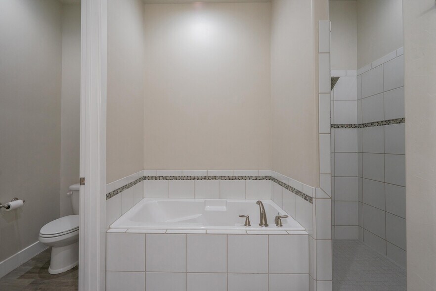 Building Photo - 4254 E Razor Ridge Dr