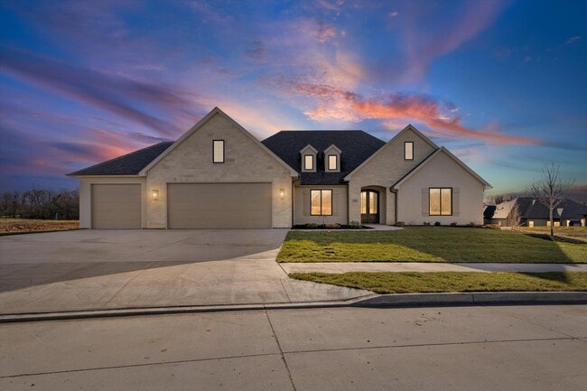 Building Photo - 2621 Easley Cabin Cir