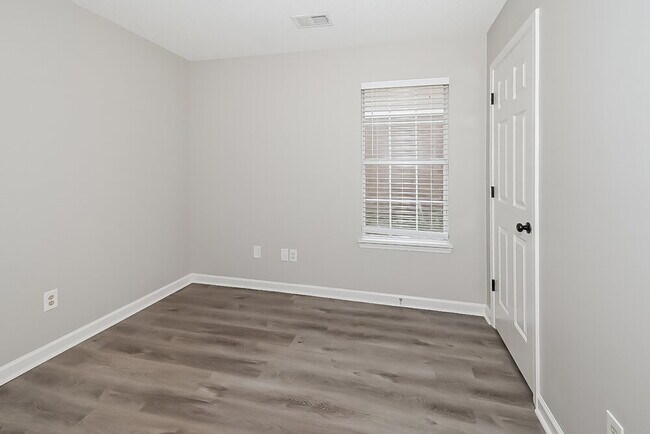 Building Photo - 5814 Steffani Dr