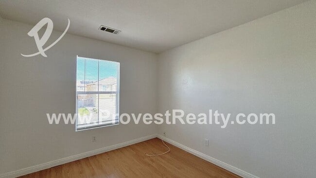 Building Photo - 15142 Foal Ct