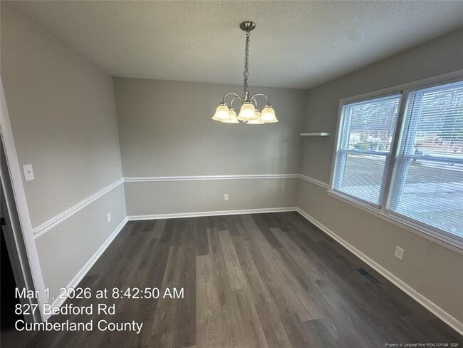 Building Photo - 825 Bedford Rd