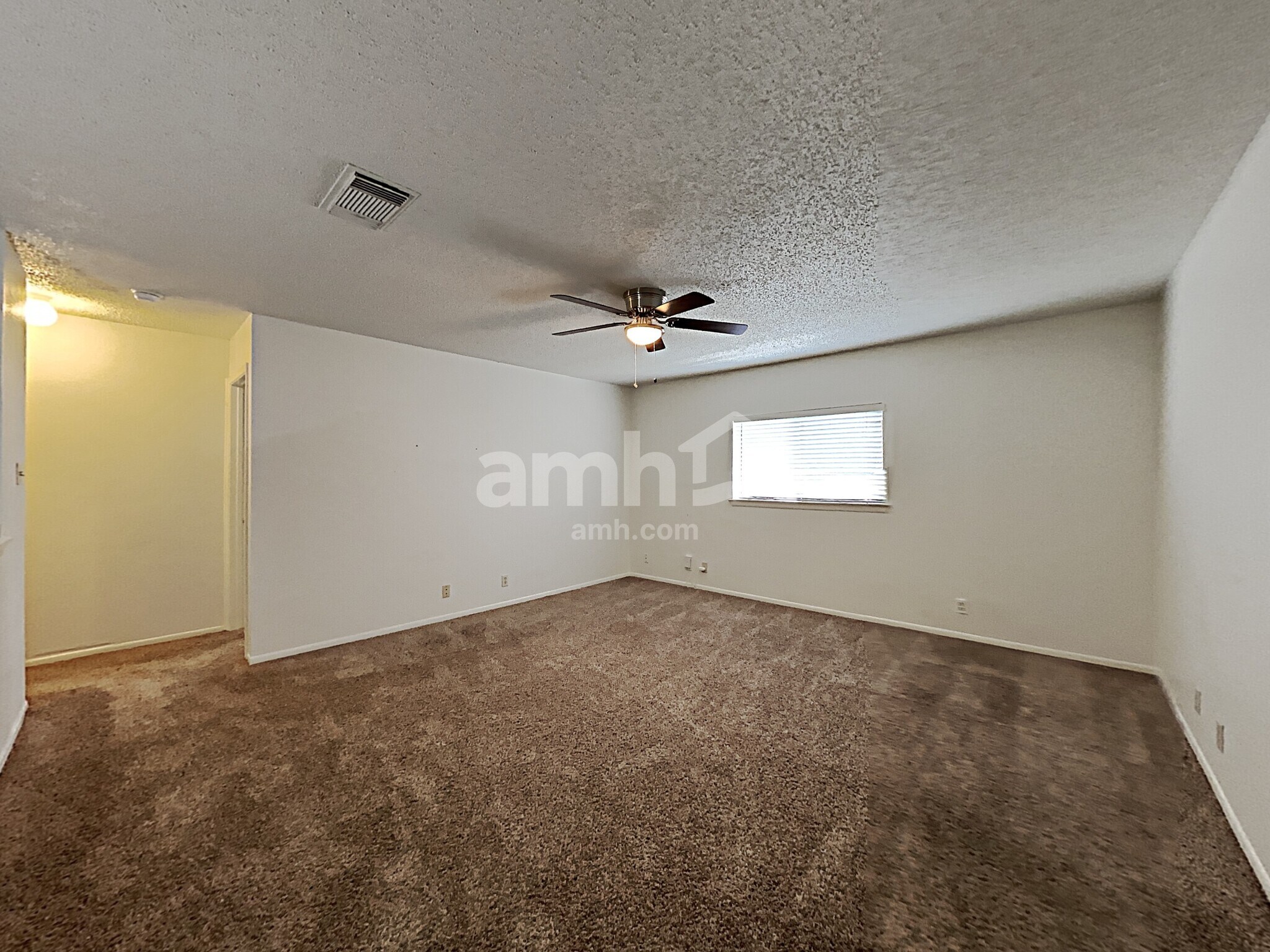 Building Photo - 13352 Pecan Glade