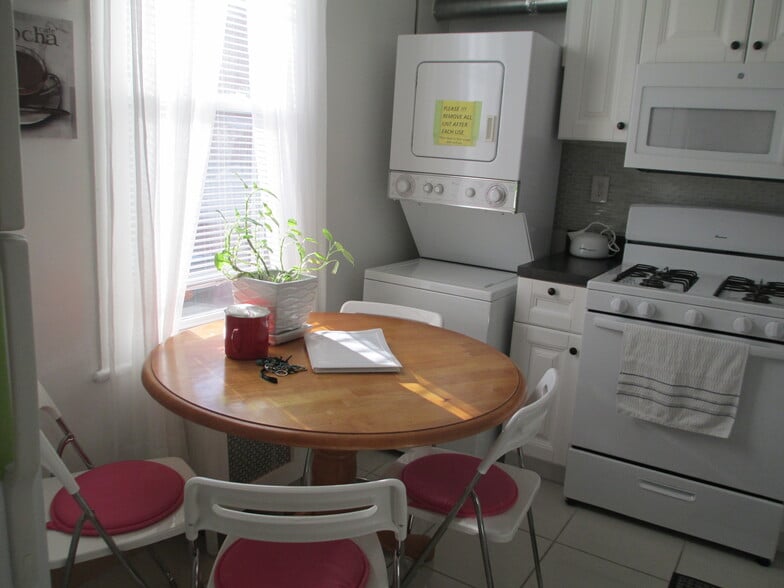 washer and dryer in kitchen - 855 Pavonia Ave