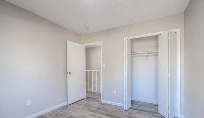 Building Photo - 4800 Nordic Dr