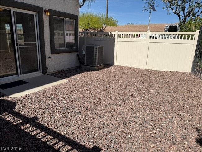 Building Photo - 1088 Moonlit Oasis Ln