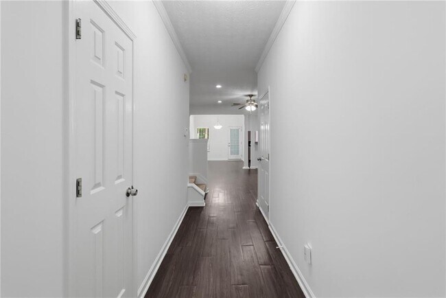 Building Photo - 2915 Greyhawk Ln