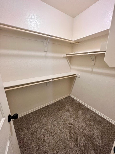 Building Photo - 892 W Hughes St