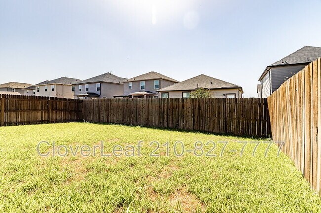 Building Photo - 6618 Cibolo Springs