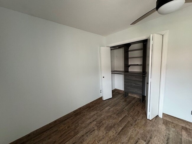 Building Photo - Beautifully Renovated 2-Bedroom Home in Tr...