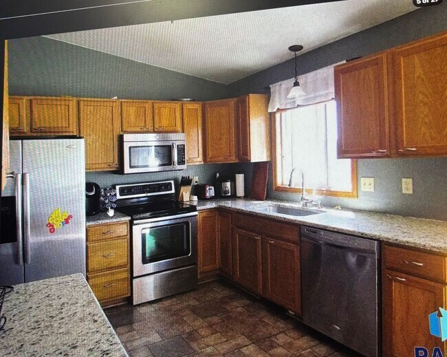 Building Photo - 6205 W 66th St