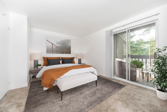 Bedroom 2 - Honey Creek
