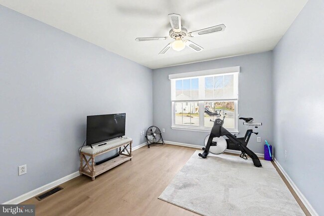 Building Photo - 775 Quail Pl