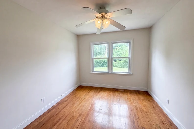 Building Photo - 1 Winstead Pl