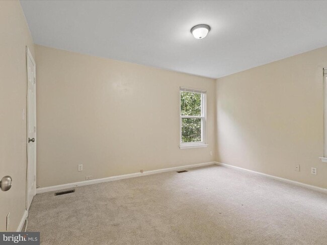 Building Photo - 10611 Cobblestone Dr