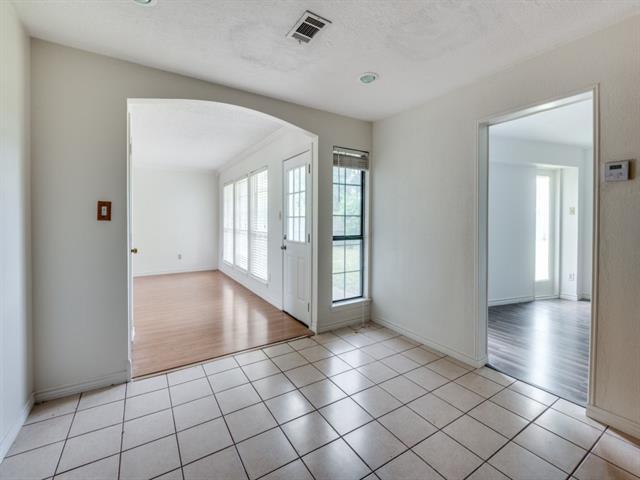 Building Photo - 224 Iberis Dr