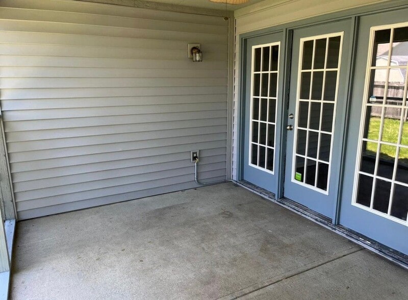 Building Photo - 1766 Quinn Creek Dr