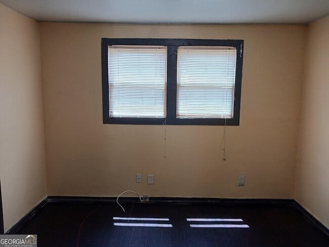 Building Photo - 5549 GA-42