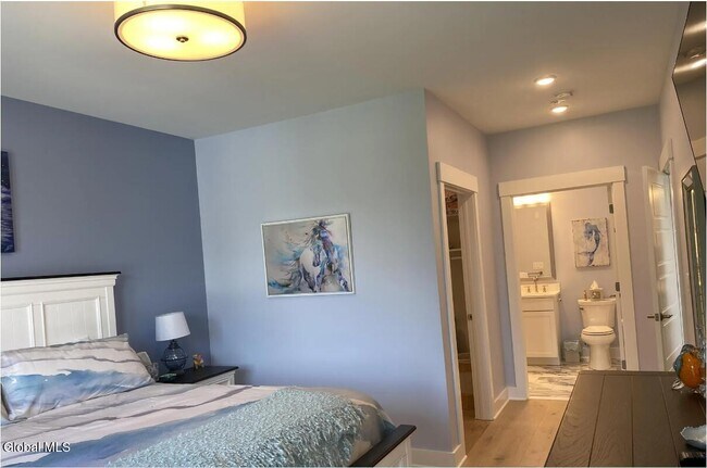 Building Photo - 116 West Ave