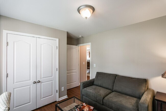 Building Photo - 953 Pebble Beach Cir