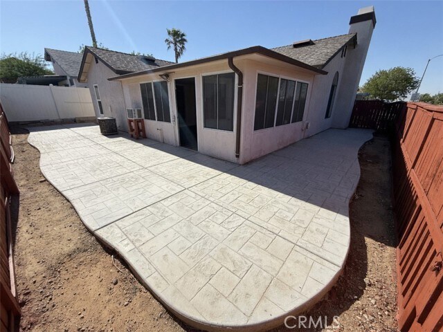 Building Photo - 16893 Glennaire Ave