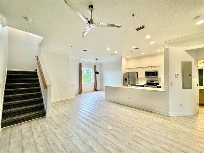 Building Photo - 487 Bayou-Village Dr